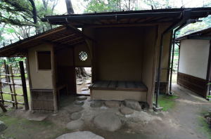 六窓庵（裏）