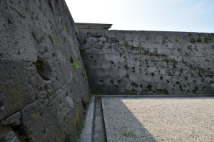 黎明館・御楼門