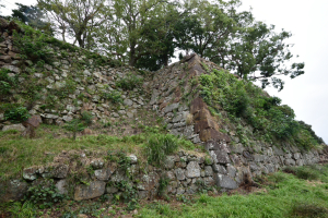 洲本城・本丸の石垣