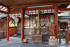 源九郎稲荷神社