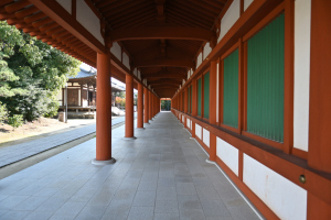 薬師寺・東廻廊
