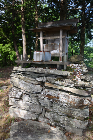 一宮城・本丸の若宮神社