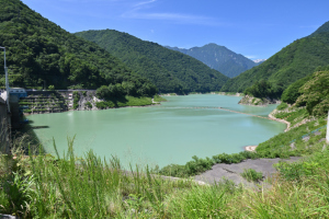 大町ダム・龍神湖