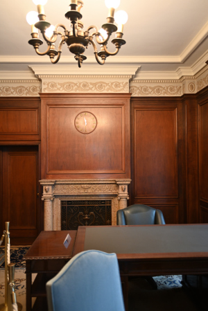 明治生命館・執務室